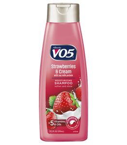 V05 Strawberries & Cream Shampoo 12.5oz